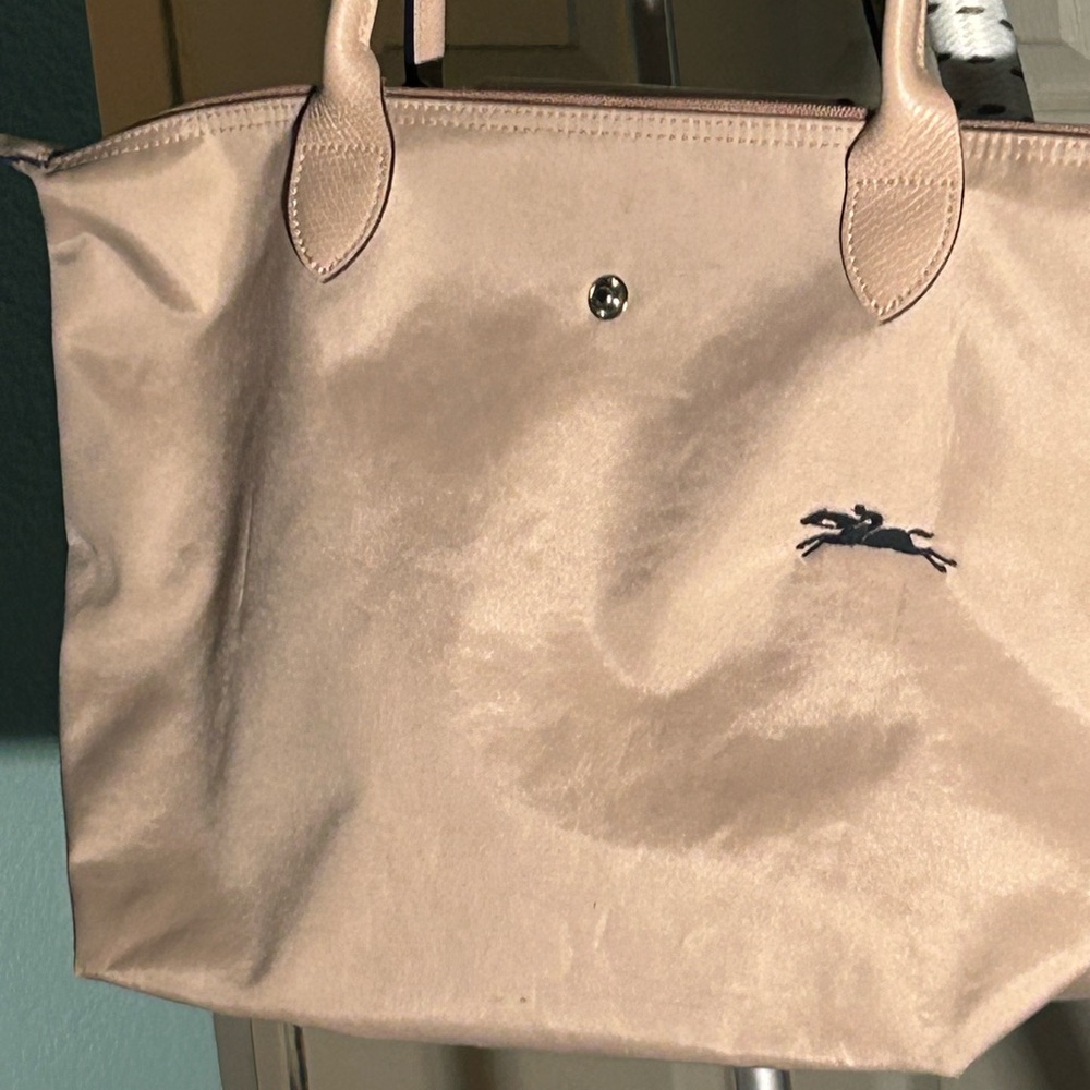 Longchamp